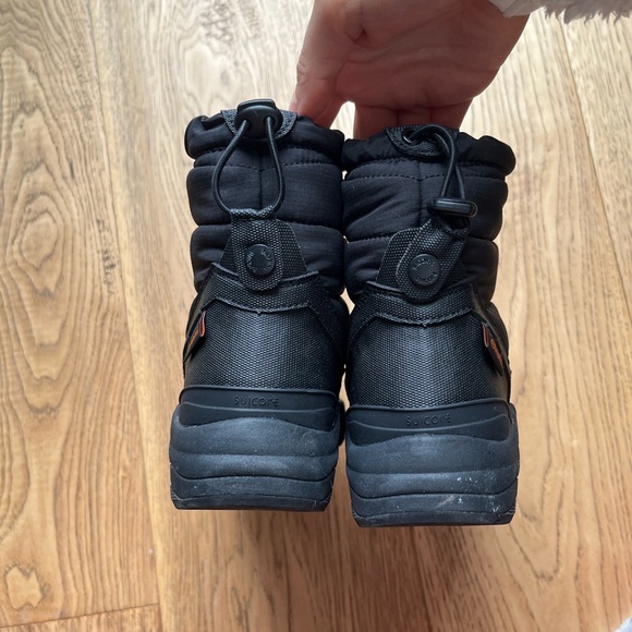 Suicoke Boots - brand new, barley worn. Size EU36, US5 - Picture 3 of 4